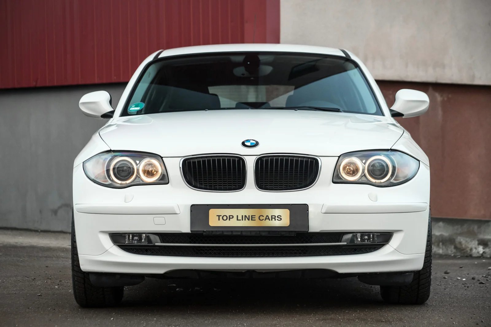 BMW 118D 2.0D 105KW ALPINEWEISS AUTOAMTS