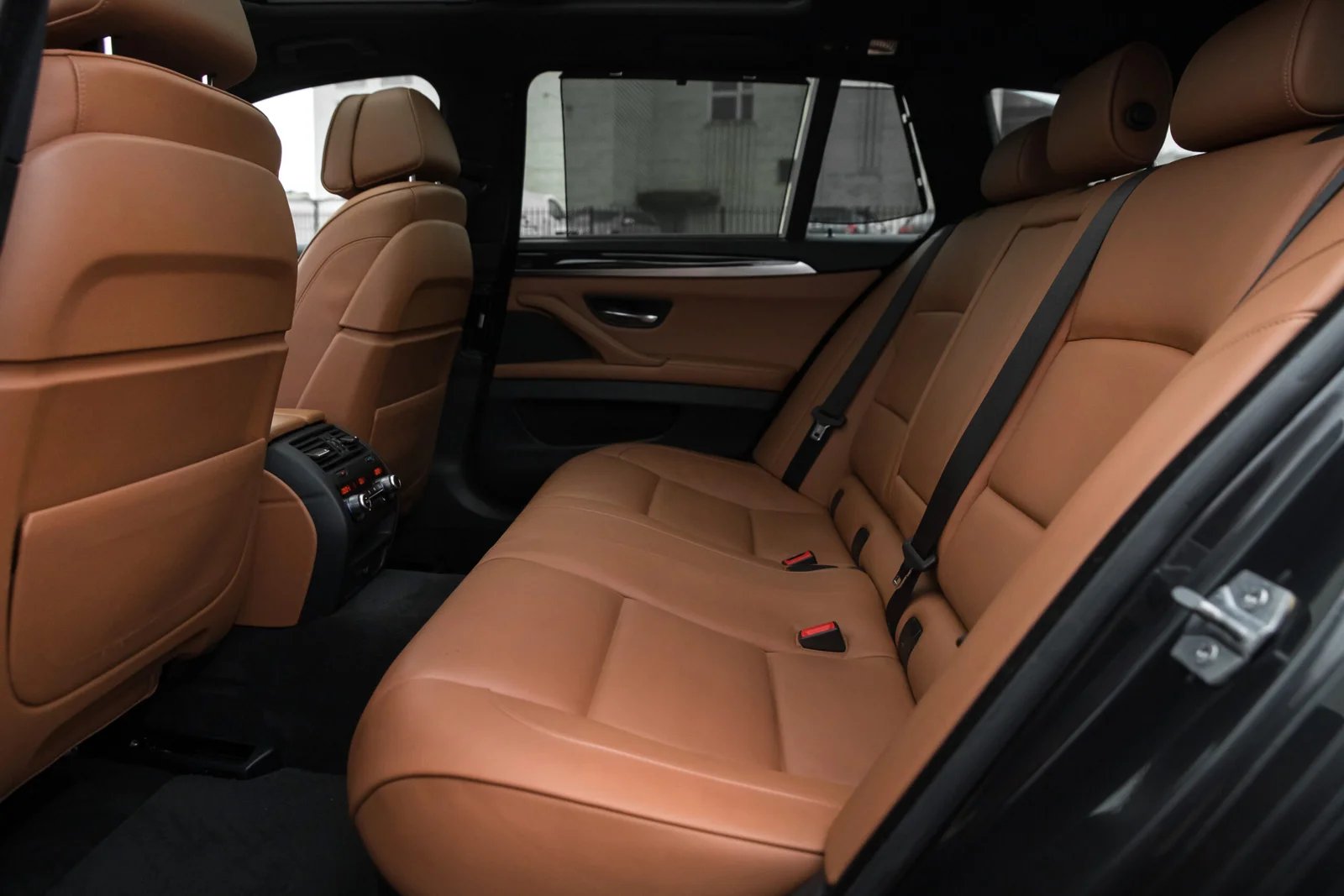BMW INDIVIDUAL F11 530D 30D 190KW FACELIFT