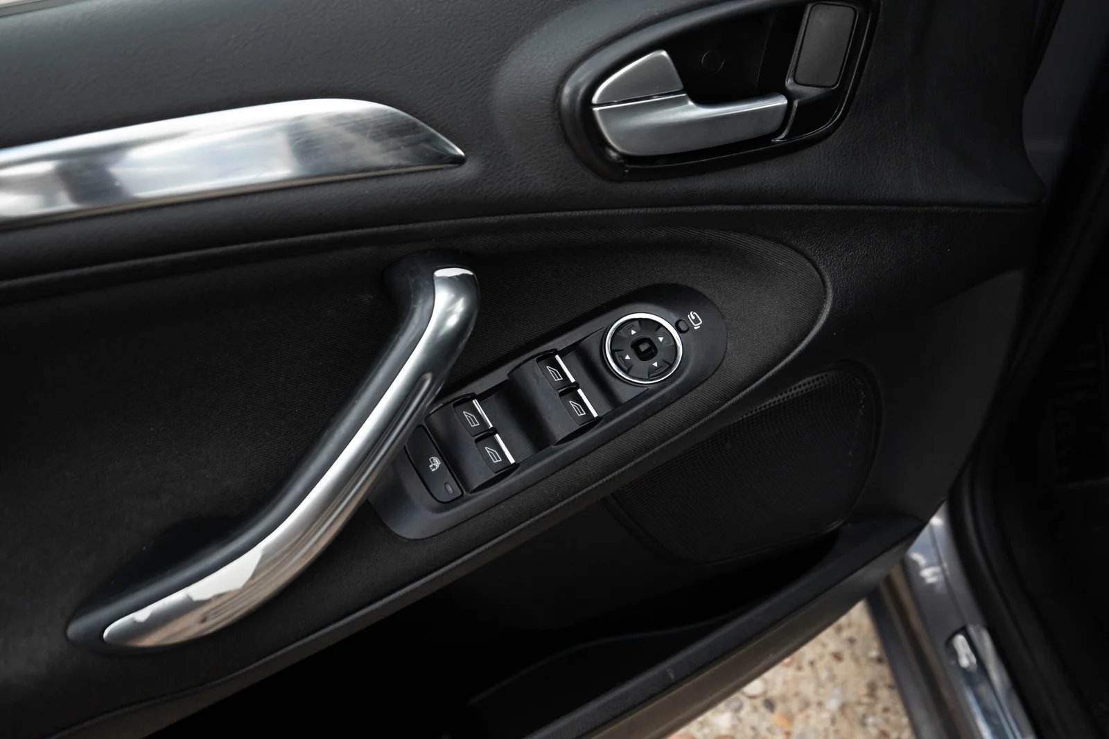 FORD GALAXY TITANIUM 2.0D 100KW FACELIFT