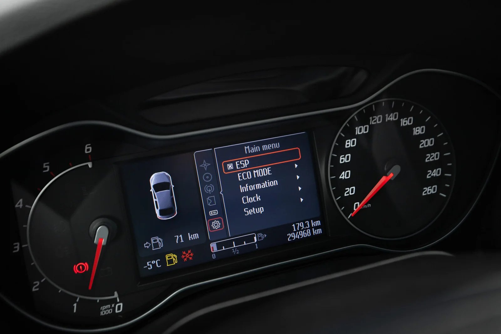 FORD S-MAX TITANIUM 2.0D 100KW FACELIFT 7SEATS
