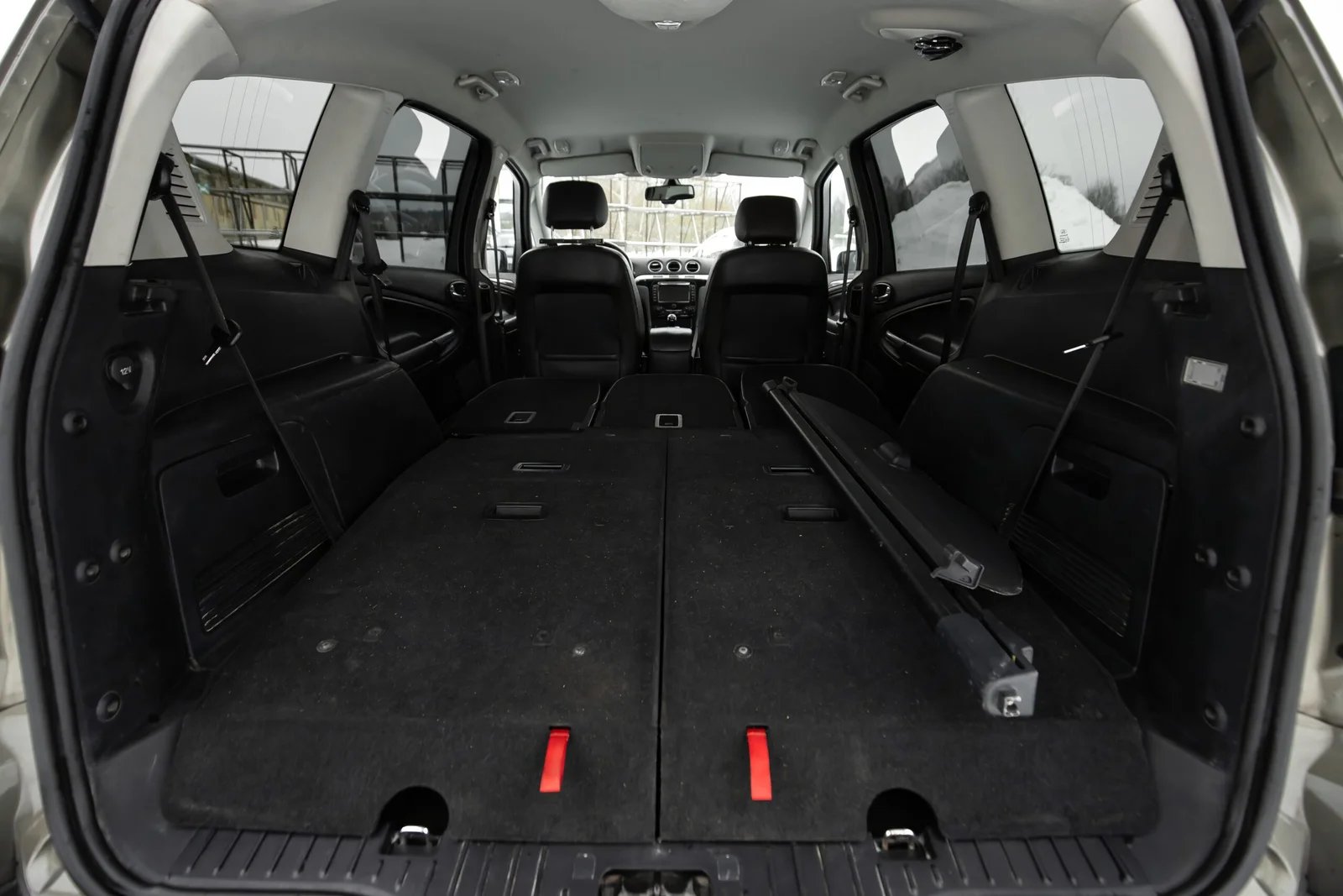 FORD S-MAX TITANIUM 2.0D 100KW FACELIFT 7SEATS
