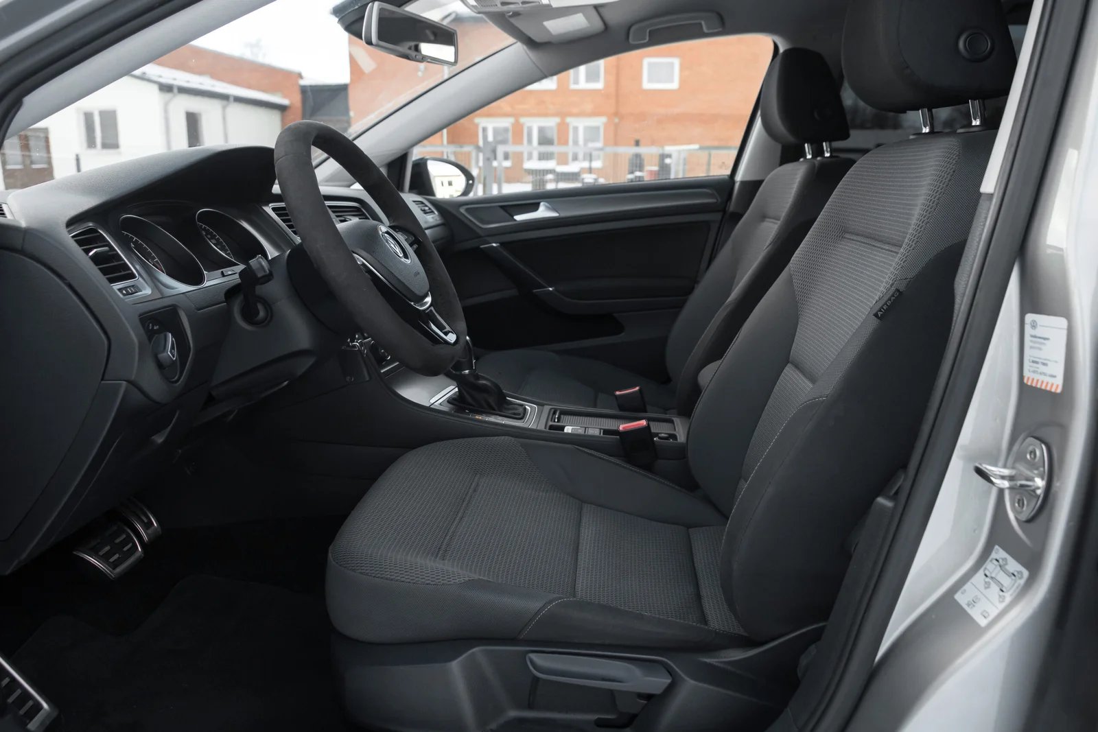 VW GOLF 7 SPORT 1.6D AUTOMATS