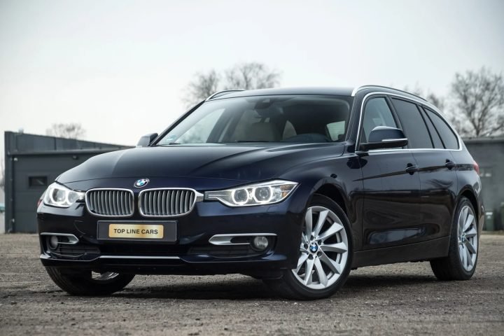 BMW 318D F30 2.0D INDIVIDUAL