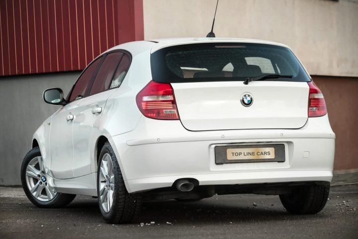 BMW 118D 2.0D 105KW ALPINEWEISS AUTOAMTS