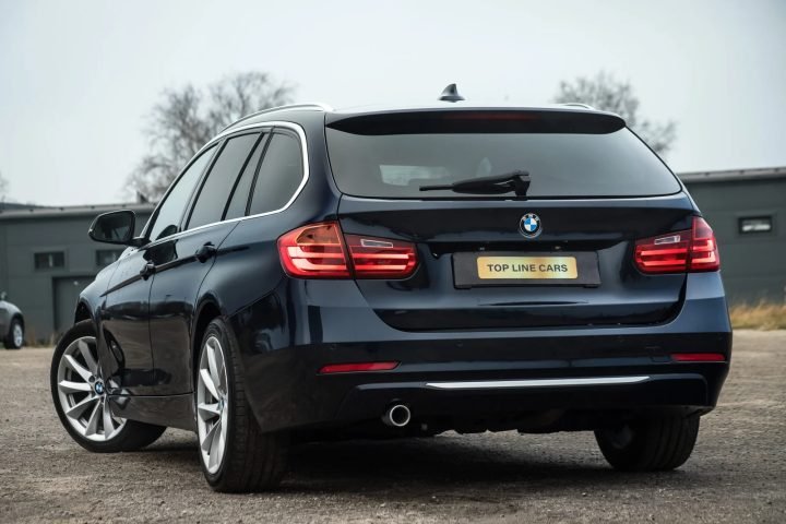 BMW 318D F30 2.0D INDIVIDUAL