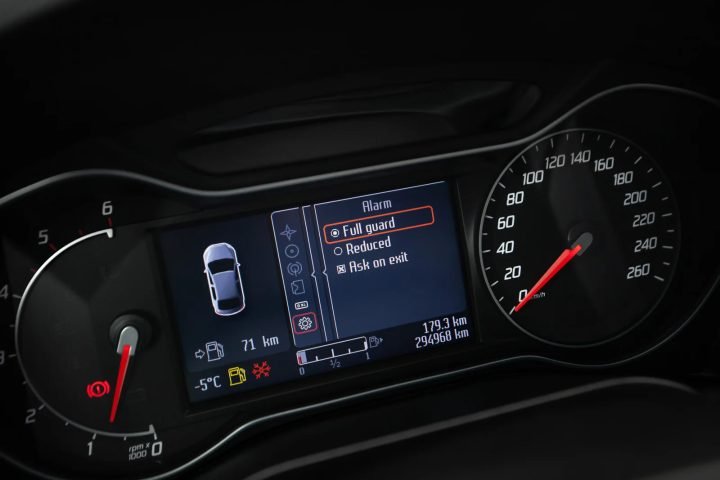 FORD S-MAX TITANIUM 2.0D 100KW FACELIFT 7SEATS