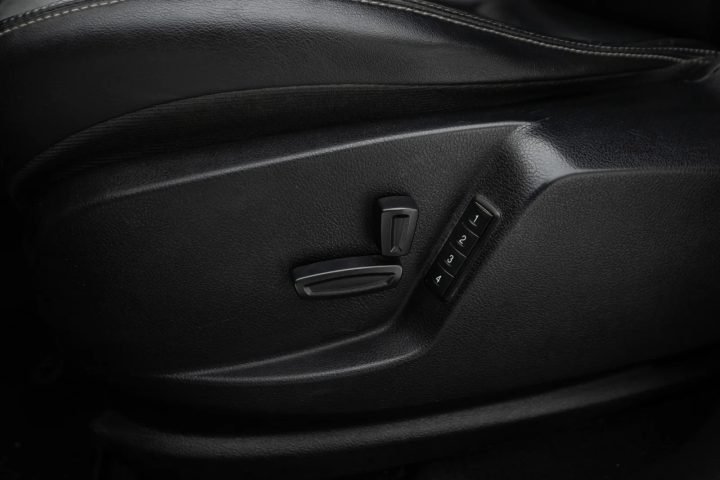 FORD S-MAX TITANIUM 2.0D 100KW FACELIFT 7SEATS