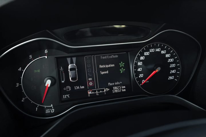 FORD S-MAX TITANIUM 2.0D 120KW AUTOMATS