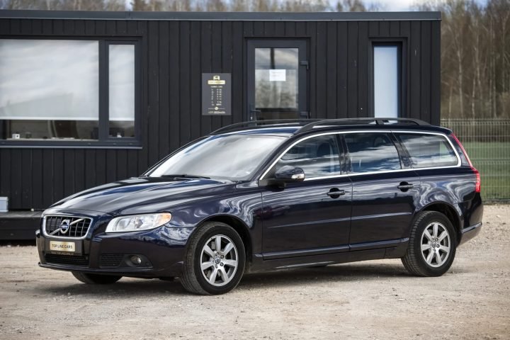 VOLVO V70 MOMENTUM 2.0D 120KW