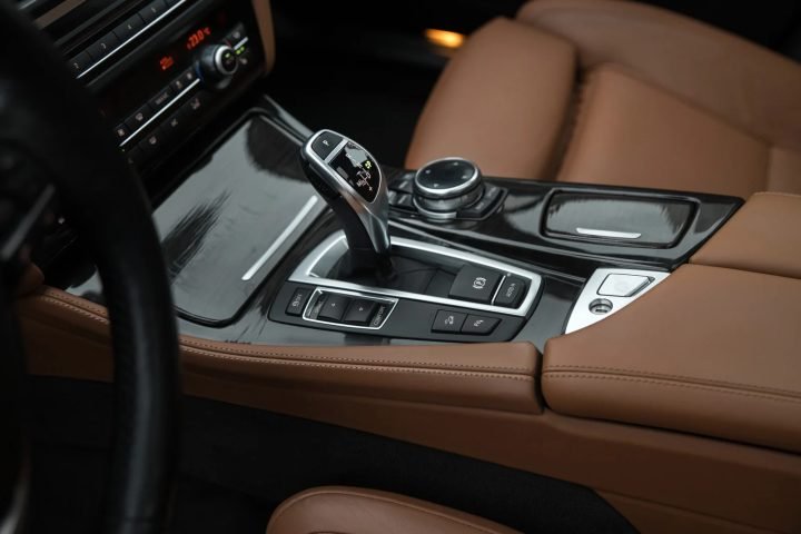 BMW INDIVIDUAL F11 530D 30D 190KW FACELIFT