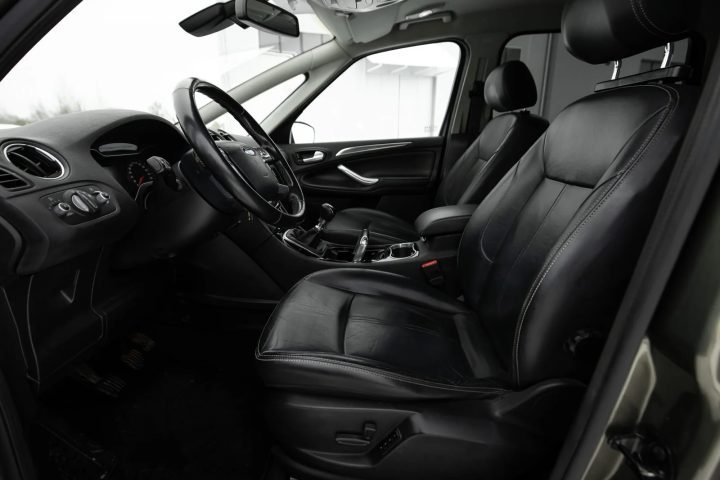 FORD S-MAX TITANIUM 2.0D 100KW FACELIFT 7SEATS