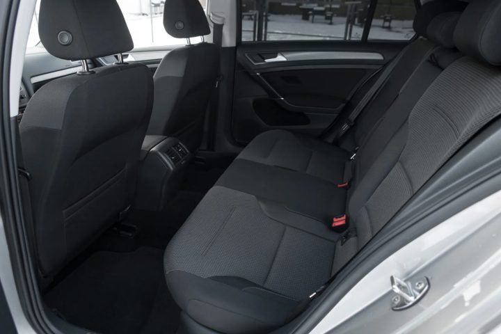 VW GOLF 7 SPORT 1.6D AUTOMATS