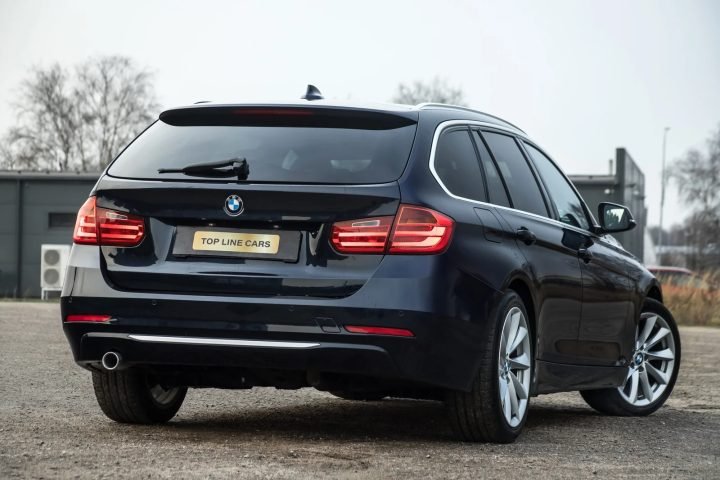 BMW 318D F30 2.0D INDIVIDUAL