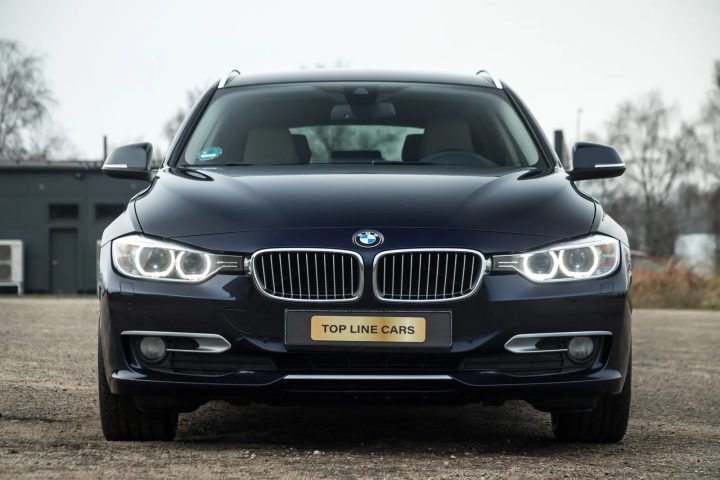 BMW 318D F30 2.0D INDIVIDUAL