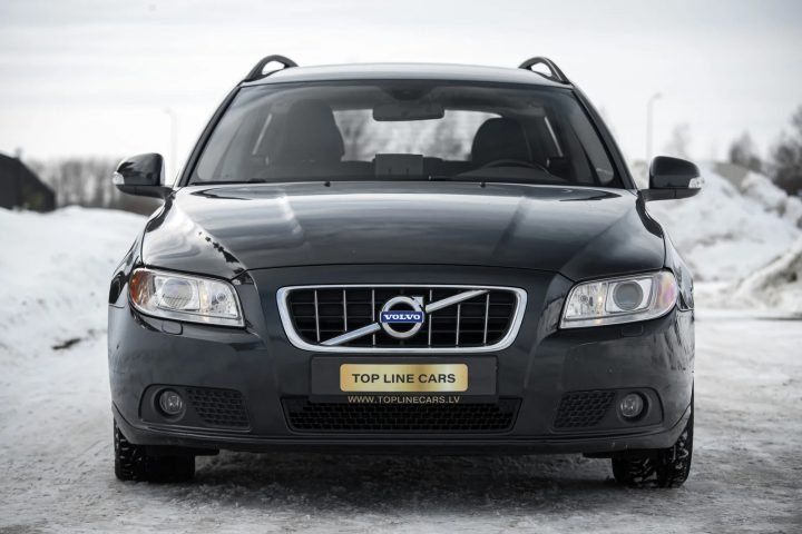 VOLVO V70 MOMENTUM 1.6D 85KW FULL OPTIONS
