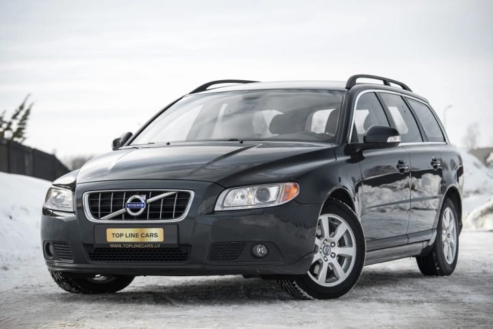 VOLVO V70 MOMENTUM 1.6D 85KW FULL OPTIONS
