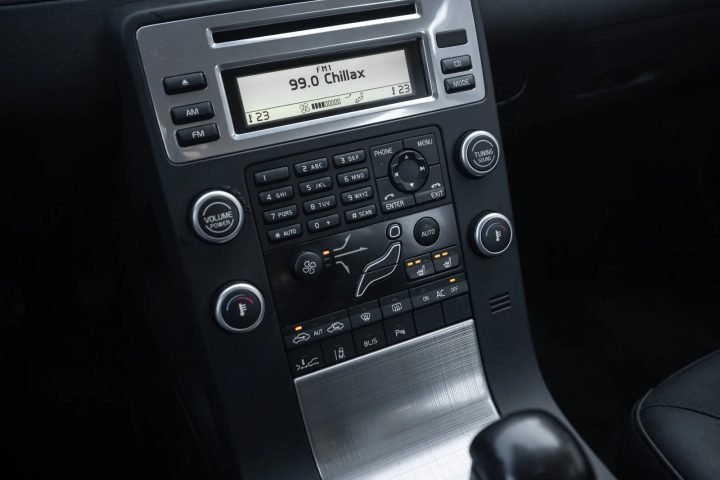 VOLVO V70 MOMENTUM 2.0D 120KW