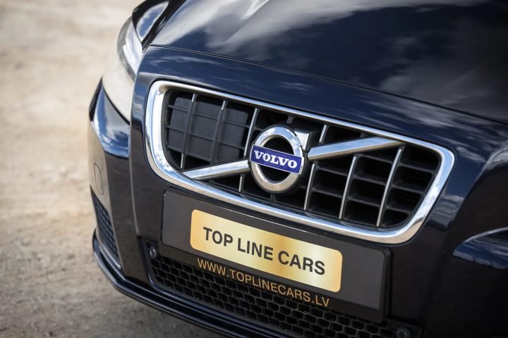 VOLVO V70 MOMENTUM 2.0D 120KW
